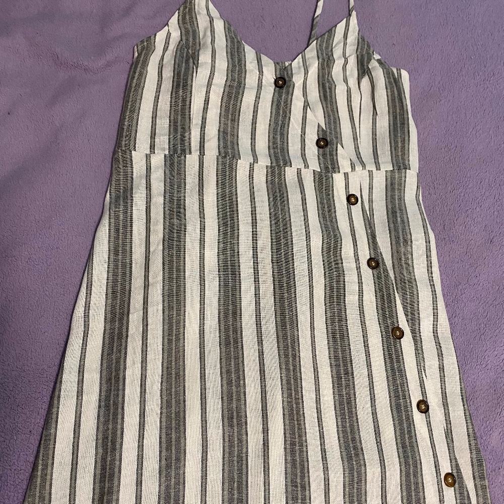 Casual Dress With Green Strips